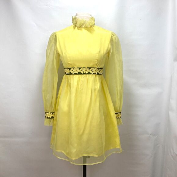 Vintage 60s Lorrie Deb Dress Small Yellow Chiffon Ruffles Embroider Daisy Trim - Picture 1 of 11